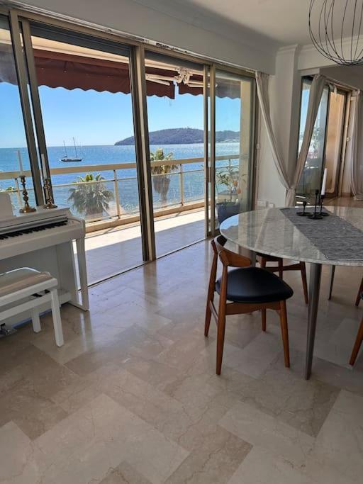 Appartement Panoramique Sur Mer Toulon Kültér fotó