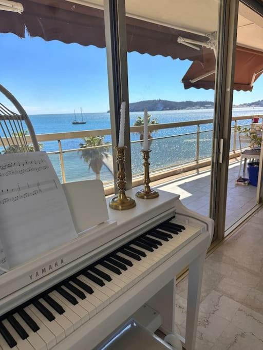 Appartement Panoramique Sur Mer Toulon Kültér fotó