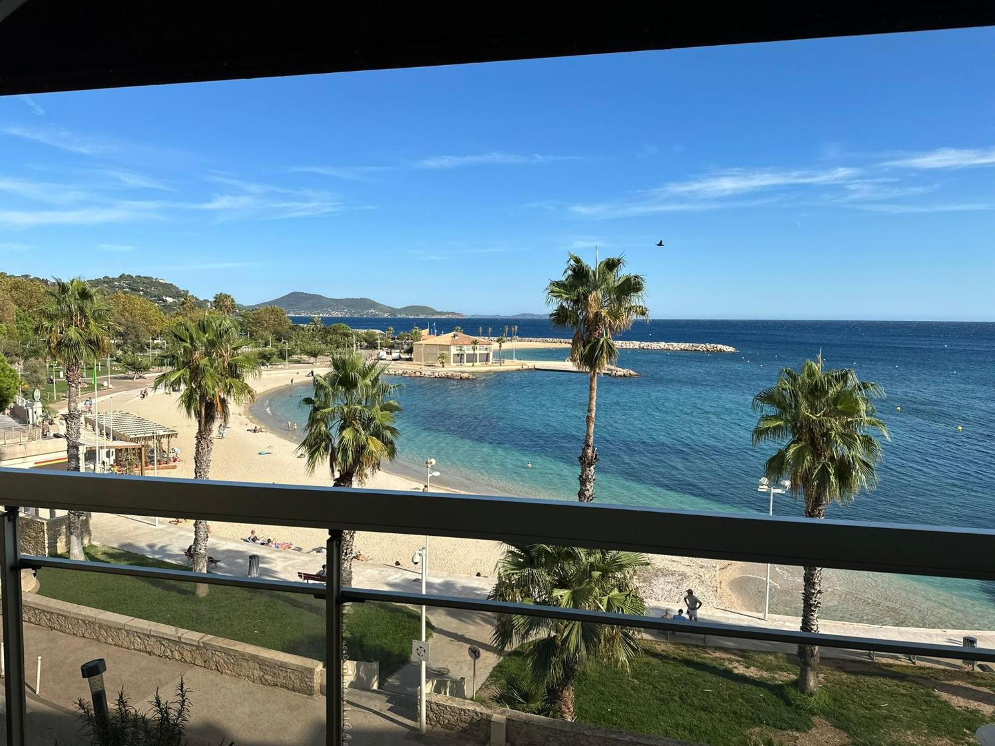 Appartement Panoramique Sur Mer Toulon Kültér fotó